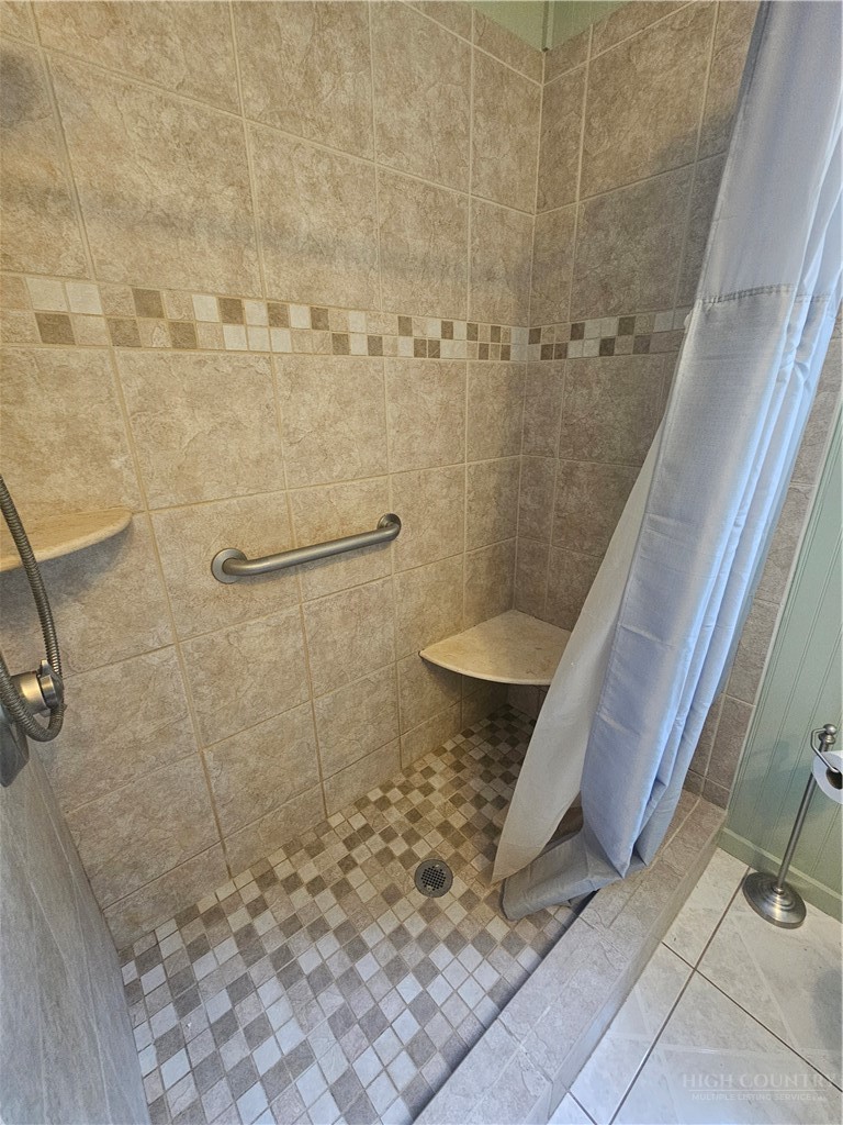 780 Wade Bare Road Jefferson, NC 28640 - Photo 14 of 32