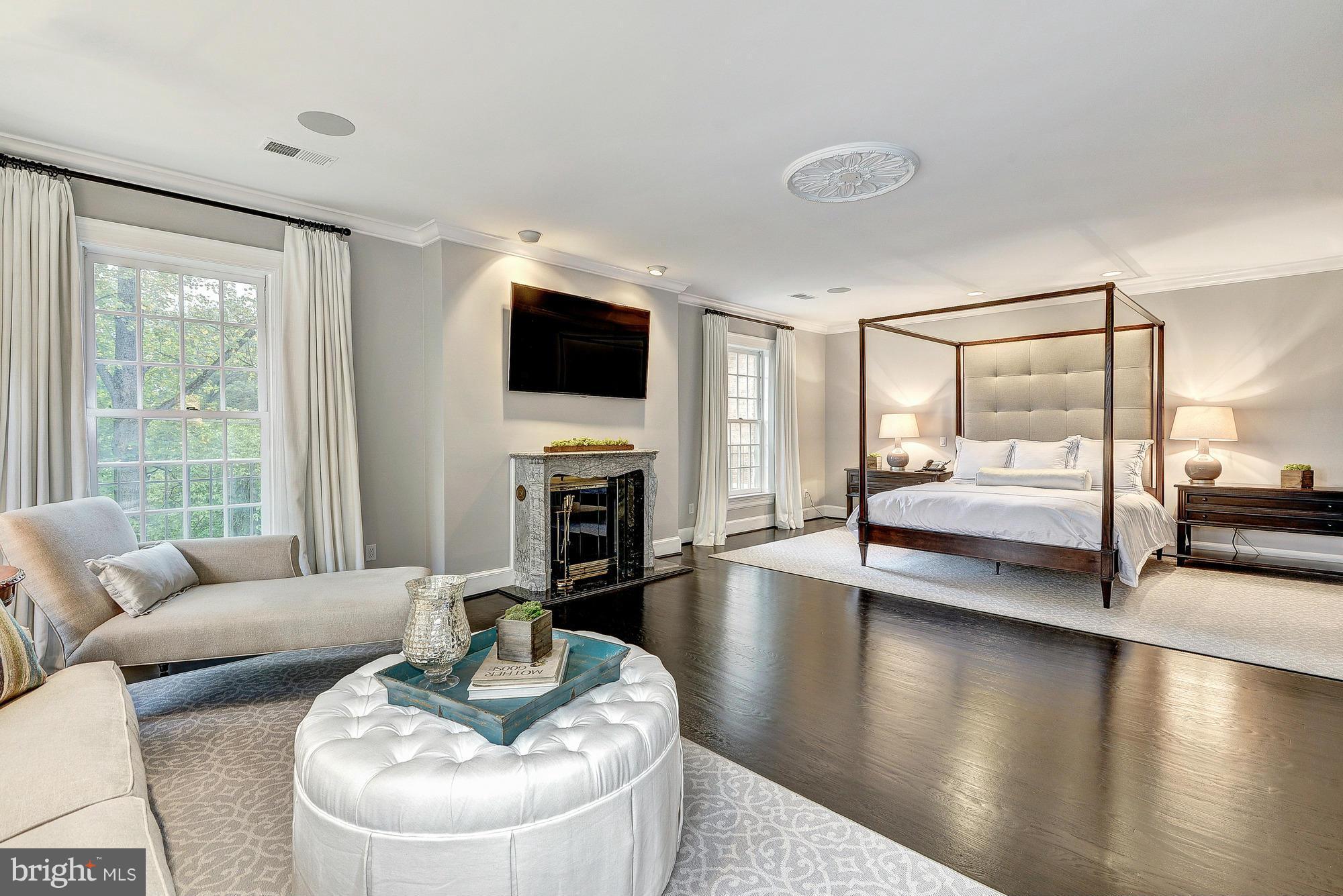 626 Chain Bridge Road McLean, VA 22101 - Photo 17 of 30 Bedroom (Master)