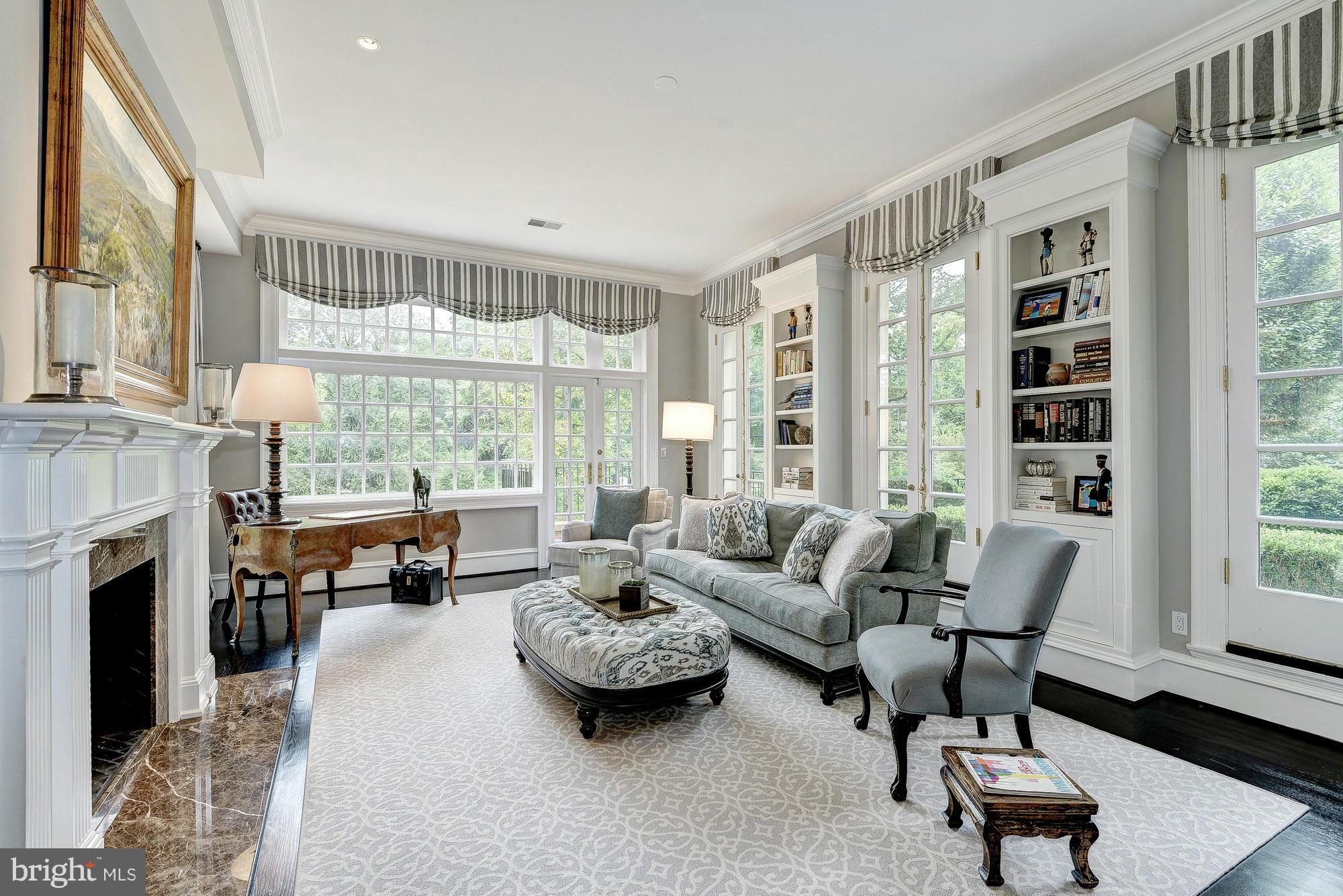 626 Chain Bridge Road McLean, VA 22101 - Photo 6 of 30 Library/Study