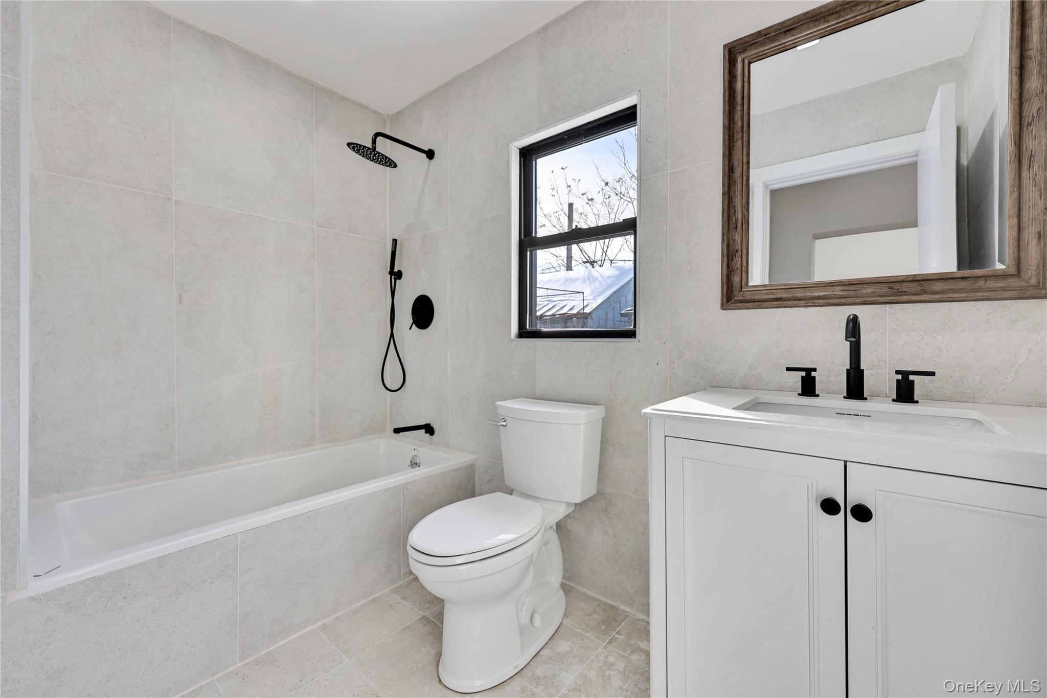 962 East 221st Street Bronx, NY 10469 - Photo 12 of 33