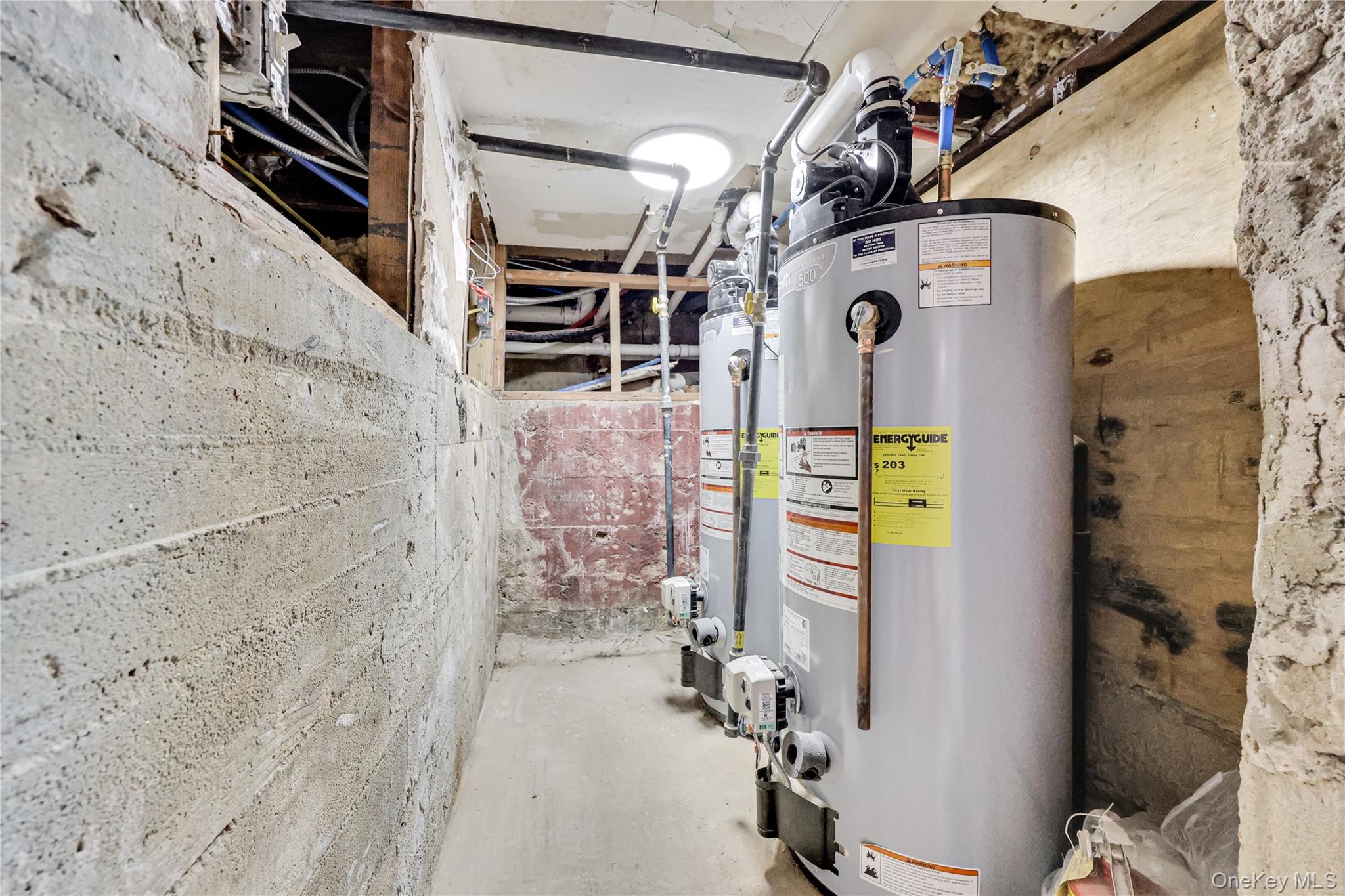 962 East 221st Street Bronx, NY 10469 - Photo 19 of 33