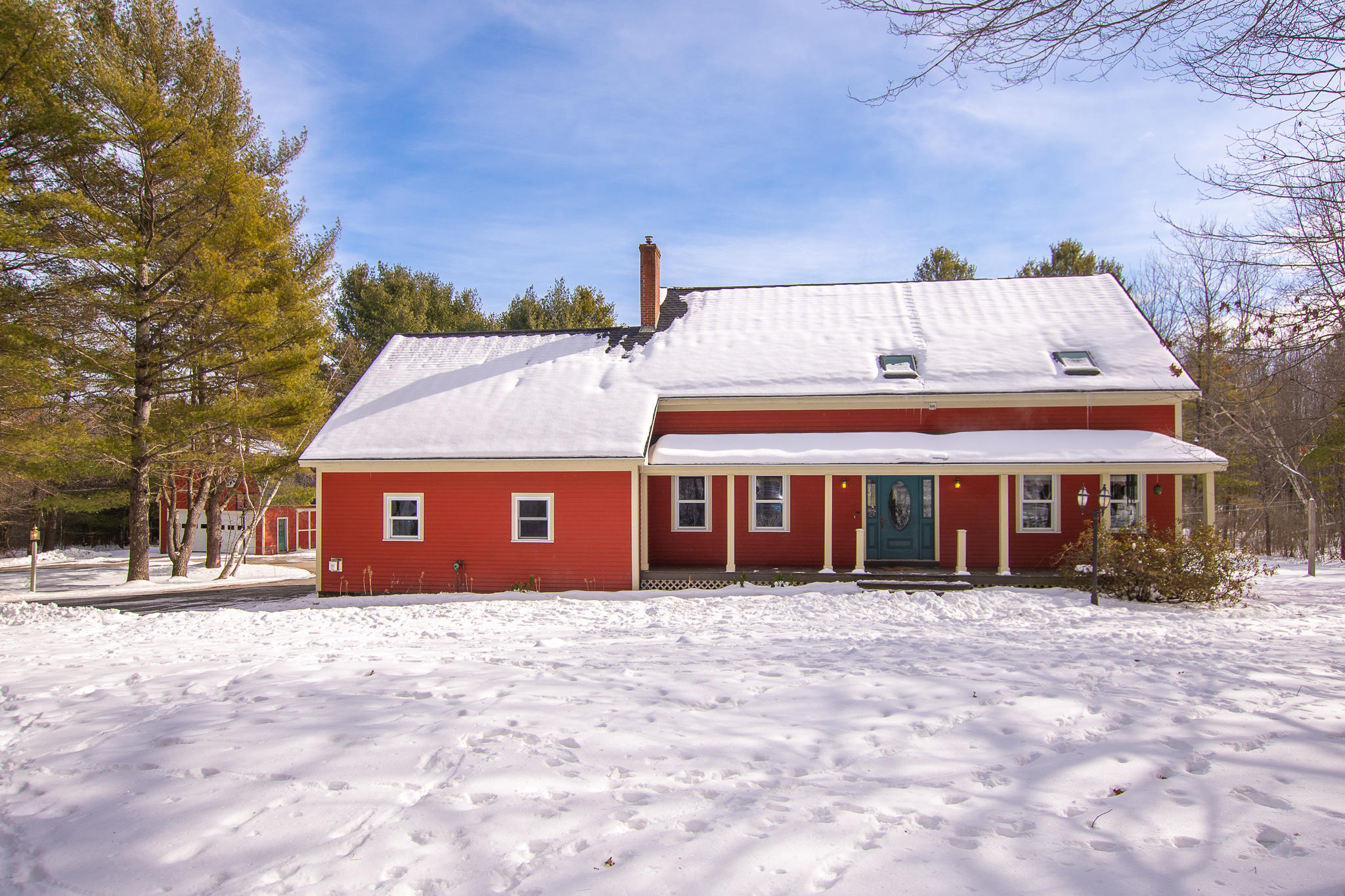 245 Mountain Road Arundel, ME 04046 - Photo 3 of 74 DSC_2068