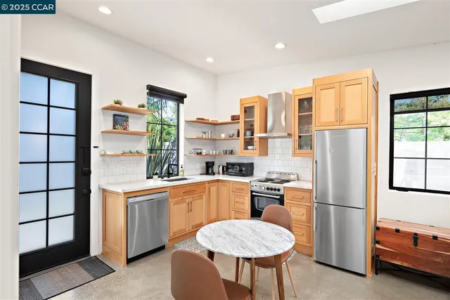 $1,850,000 | 627 59th Street, Oakland, CA 94609