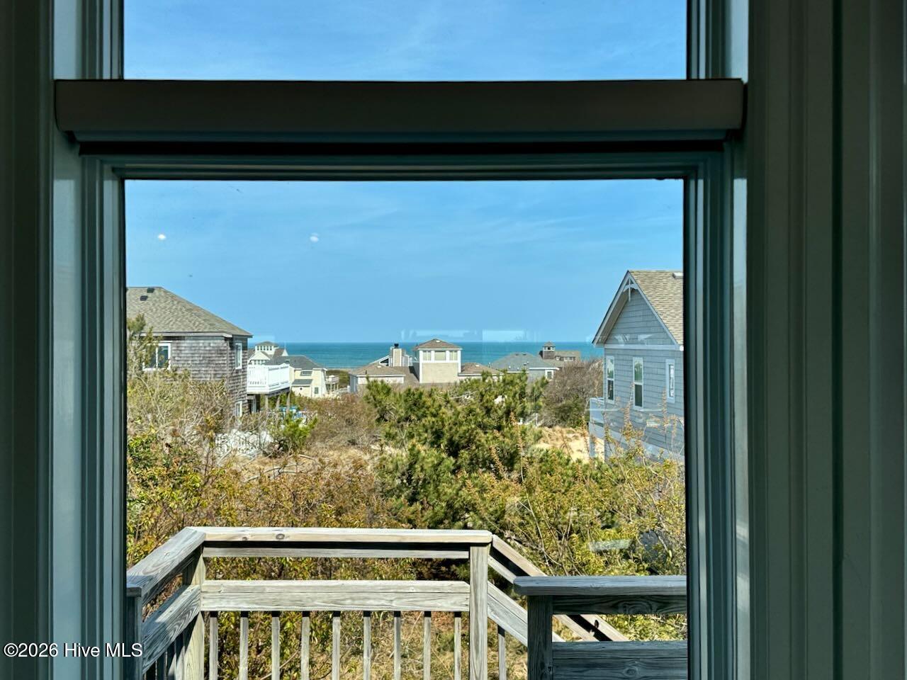 116 Snipe Court Duck, NC 27949 - Photo 45 of 49 Library - 2 of 7