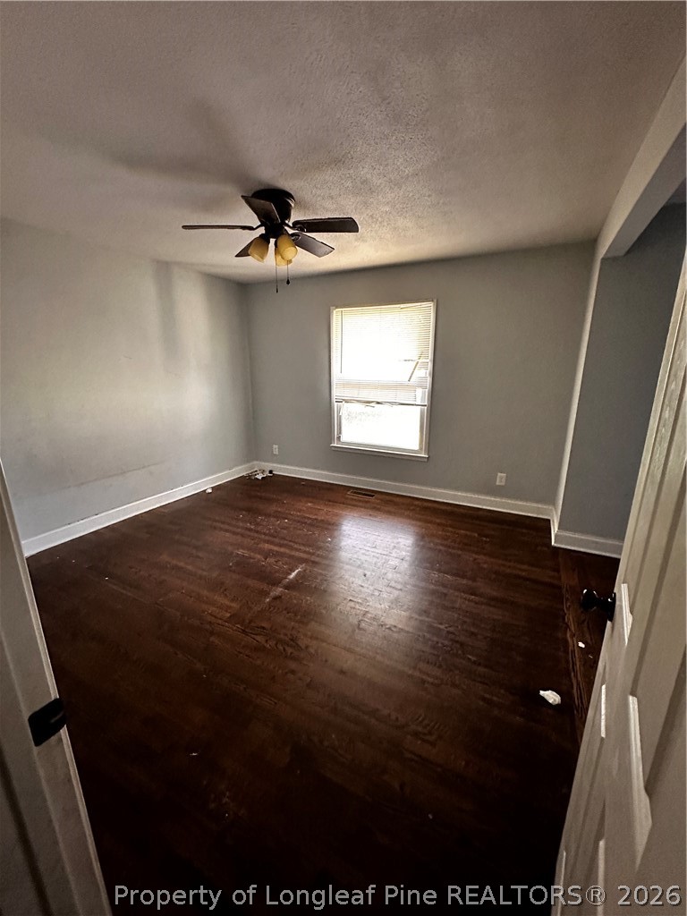 406 Dunmore Road Fayetteville, NC 28303 - Photo 5 of 16 Gallery Image 5