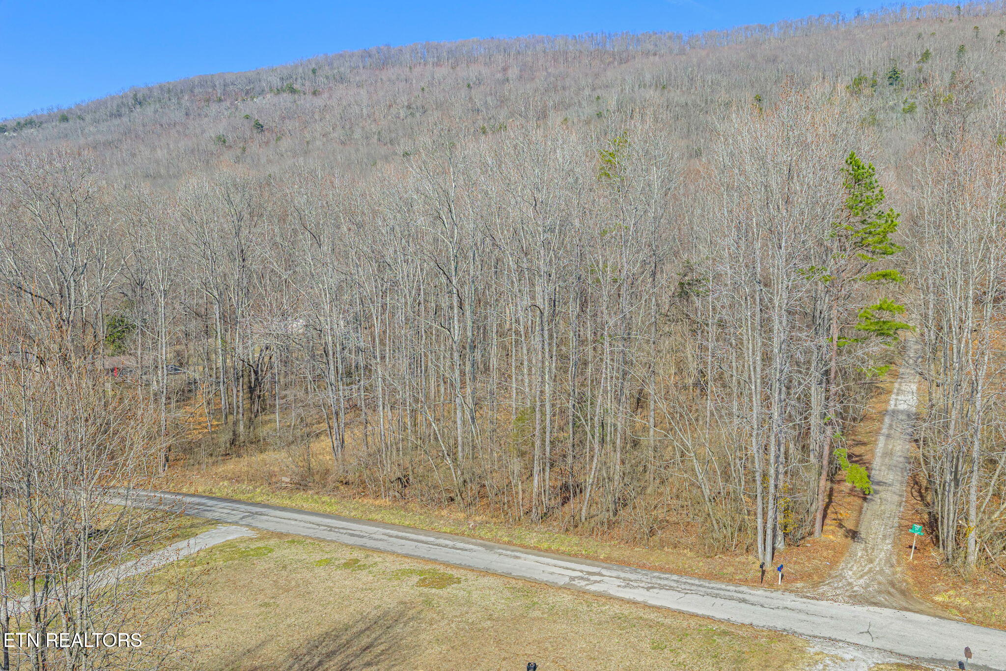 Bazel Road, Unit 63 00 Harriman, TN 37748 - Photo 8 of 8 11-web-or-mls-Bazel Road-10