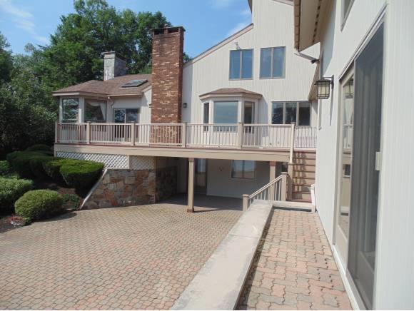 95 Buttrick Road Hampstead, NH 03841 - Photo 23 of 36