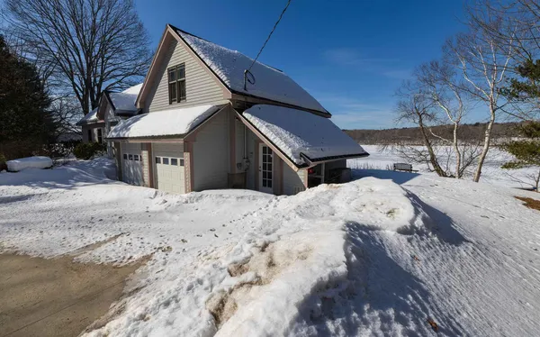 $795,000 | 381 Cedar Grove Road, Dresden, ME 04342