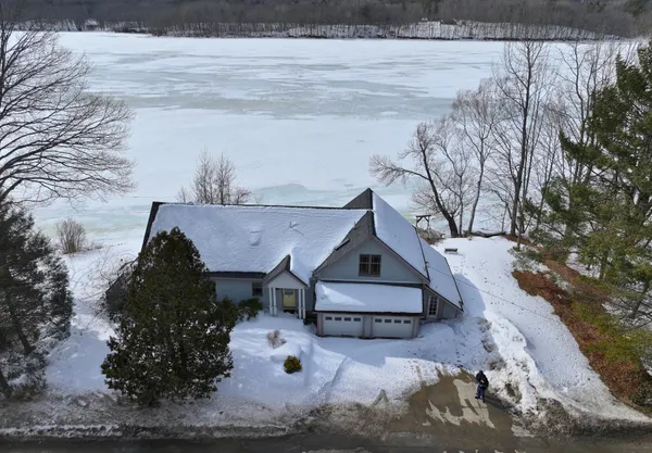 $795,000 | 381 Cedar Grove Road, Dresden, ME 04342