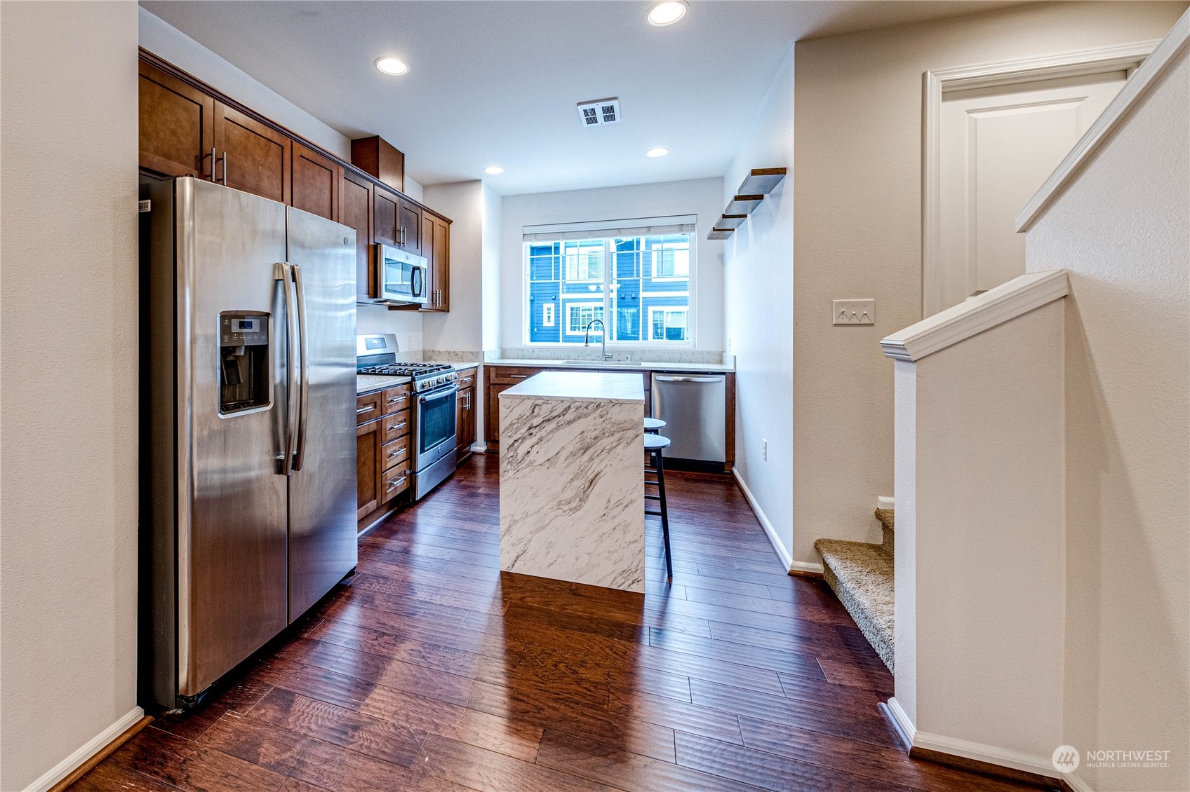 3439 31st Drive Everett, WA 98201 - Photo 9 of 33