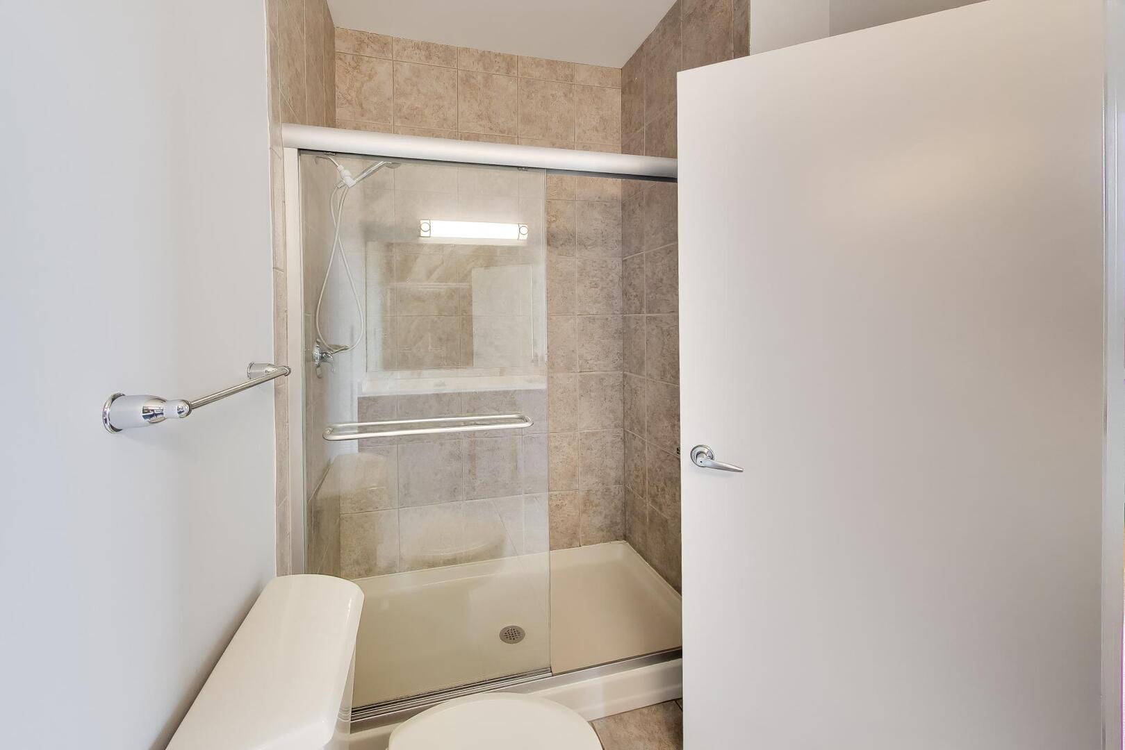 2323 West Pershing Road, Unit 327 Chicago, IL 60609 - Photo 20 of 34