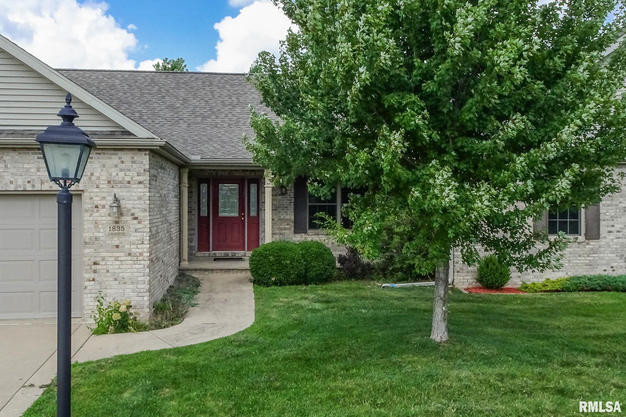 1835 Kingsbury Road Washington, IL 61571 - Photo 3 of 57 Gallery Image 3