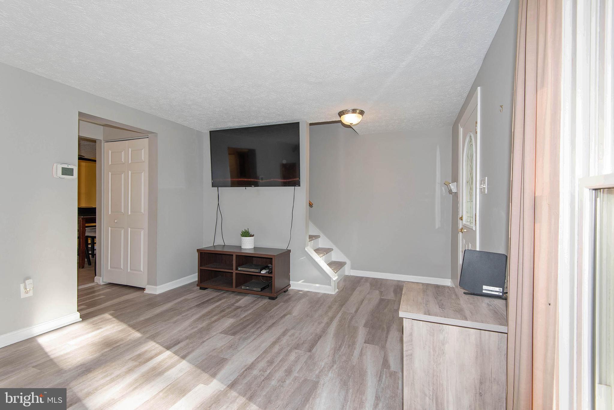 8521 Summit Road Pasadena, MD 21122 - Photo 5 of 35 Gallery Image 5