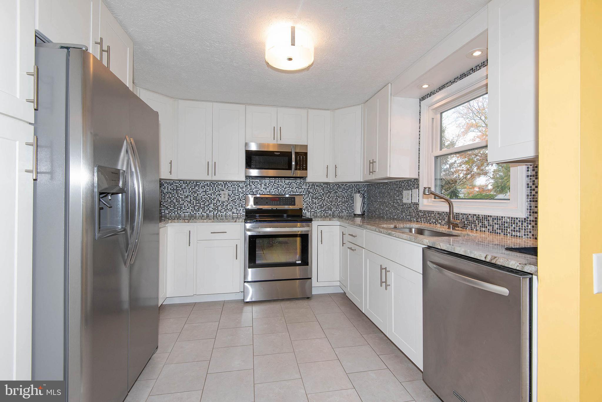 8521 Summit Road Pasadena, MD 21122 - Photo 8 of 35 Gallery Image 8