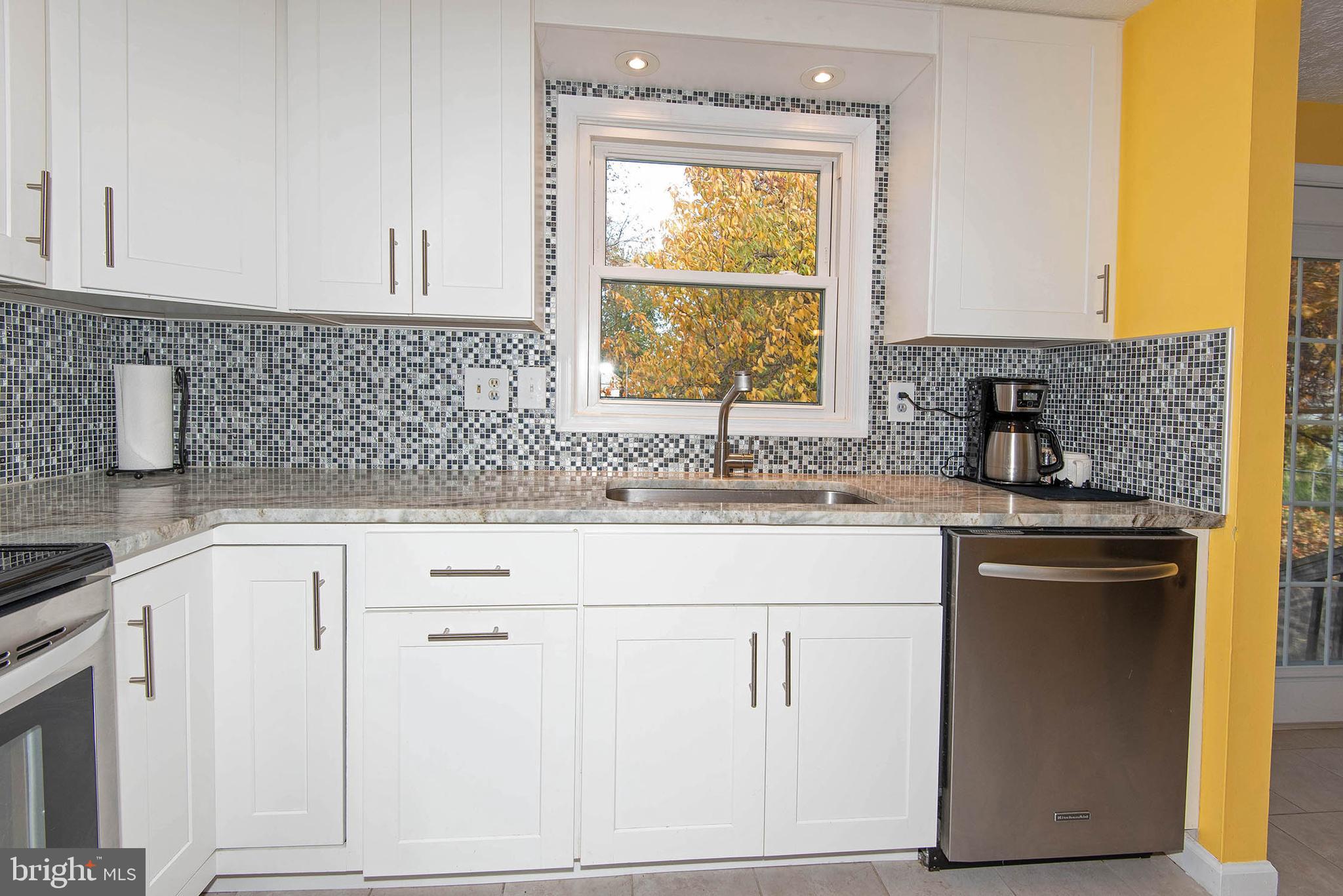 8521 Summit Road Pasadena, MD 21122 - Photo 9 of 35 Gallery Image 9