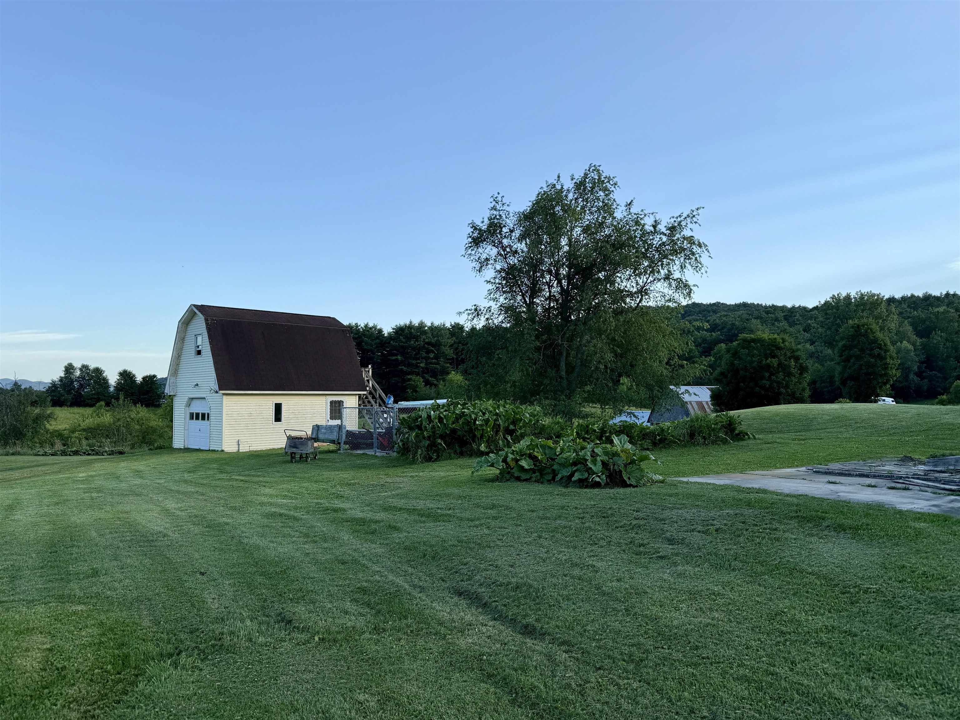 341 Church Road Bristol, VT 05443 - Photo 3 of 19