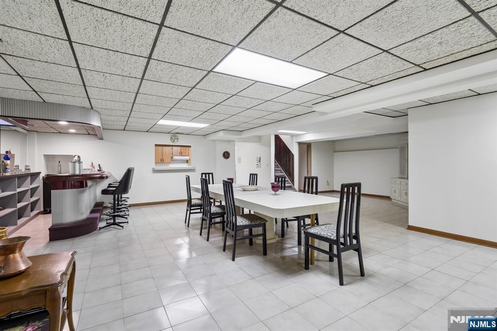 107 Arverne Road West Orange, NJ 07052 - Photo 35 of 50