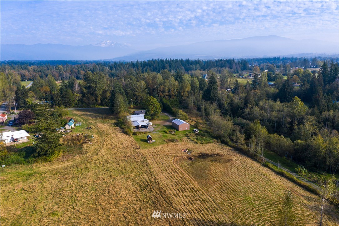 5519 Noon Road Bellingham, WA 98226 - Photo 1 of 40