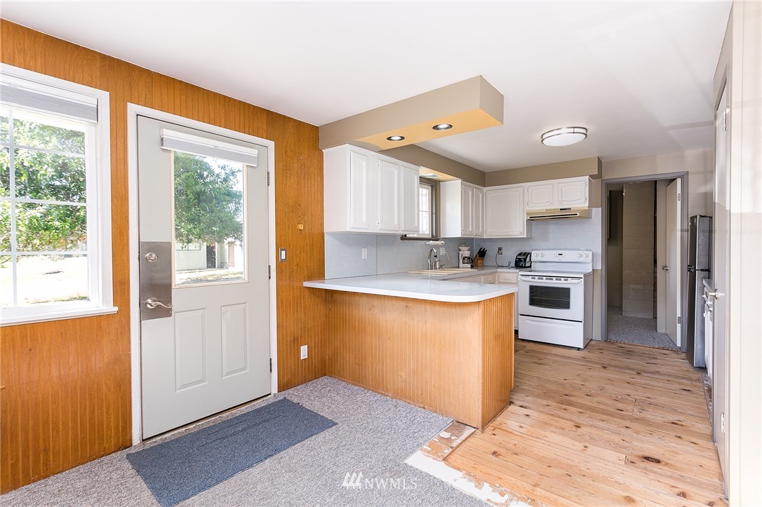 5519 Noon Road Bellingham, WA 98226 - Photo 5 of 40