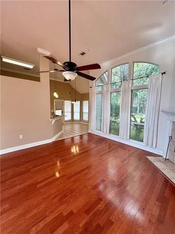 $2,500 | 700 Homewood Drive, Covington, LA 70433