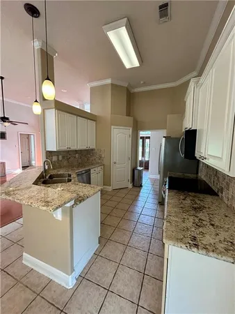 $2,000 | 700 Homewood Drive, Covington, LA 70433