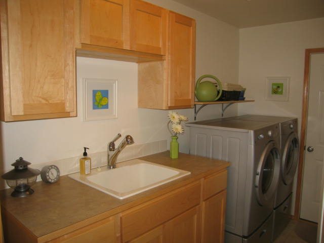 1120 North Simpson Road Liberty Lake, WA 99019 - Photo 8 of 9 Gallery Image 8