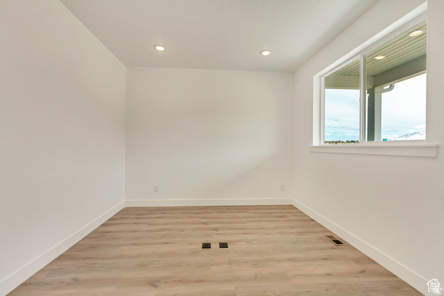 8077 Bristlecone Road Eagle Mountain, UT 84005 - Photo 4 of 47 Gallery Image 4