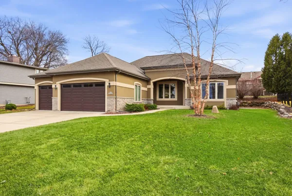 $685,000 | N27W27075 Woodland Drive, Pewaukee, WI 53072