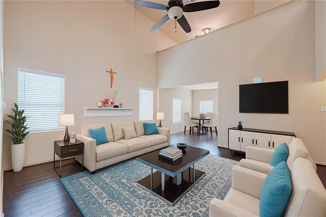 $1,950 | 1810 Emerson Ridge Drive, Spring, TX 77388