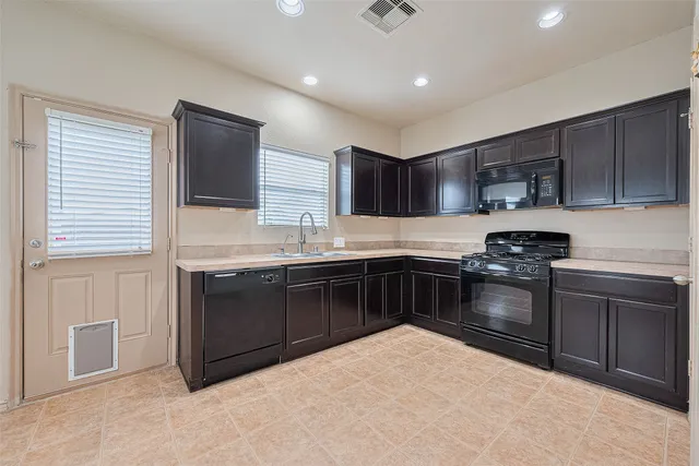 $1,950 | 1810 Emerson Ridge Drive, Spring, TX 77388