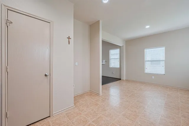 $1,950 | 1810 Emerson Ridge Drive, Spring, TX 77388