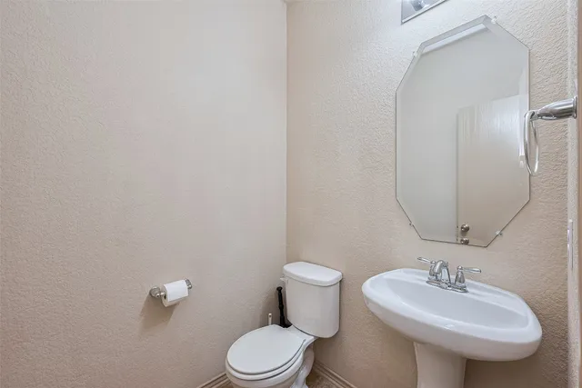 $1,950 | 1810 Emerson Ridge Drive, Spring, TX 77388