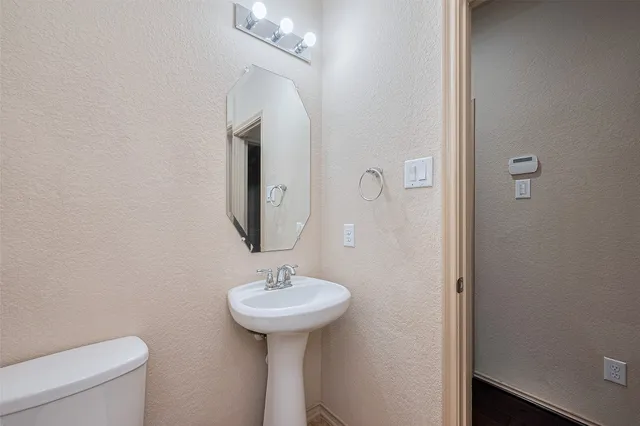 $1,950 | 1810 Emerson Ridge Drive, Spring, TX 77388