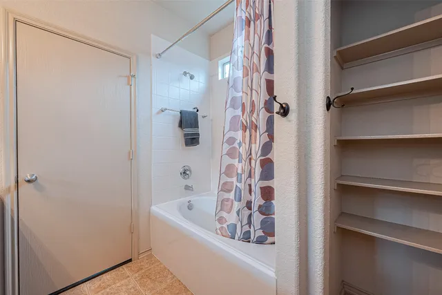 $1,950 | 1810 Emerson Ridge Drive, Spring, TX 77388