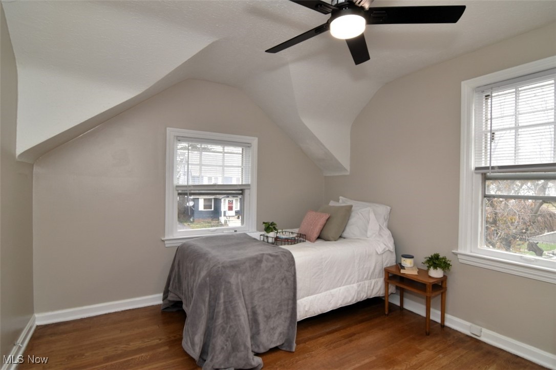 3886 Grosvenor Road Cleveland, OH 44118 - Photo 28 of 42 Gallery Image 28
