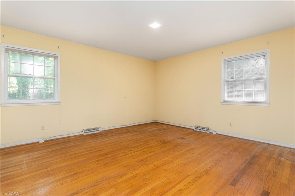 3507 Charing Cross Road Greensboro, NC 27455 - Photo 22 of 30 Gallery Image 22