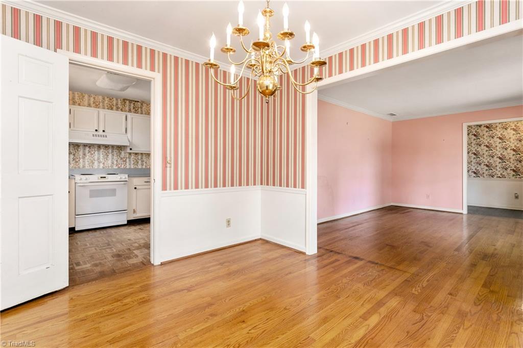 3507 Charing Cross Road Greensboro, NC 27455 - Photo 9 of 30 Gallery Image 9