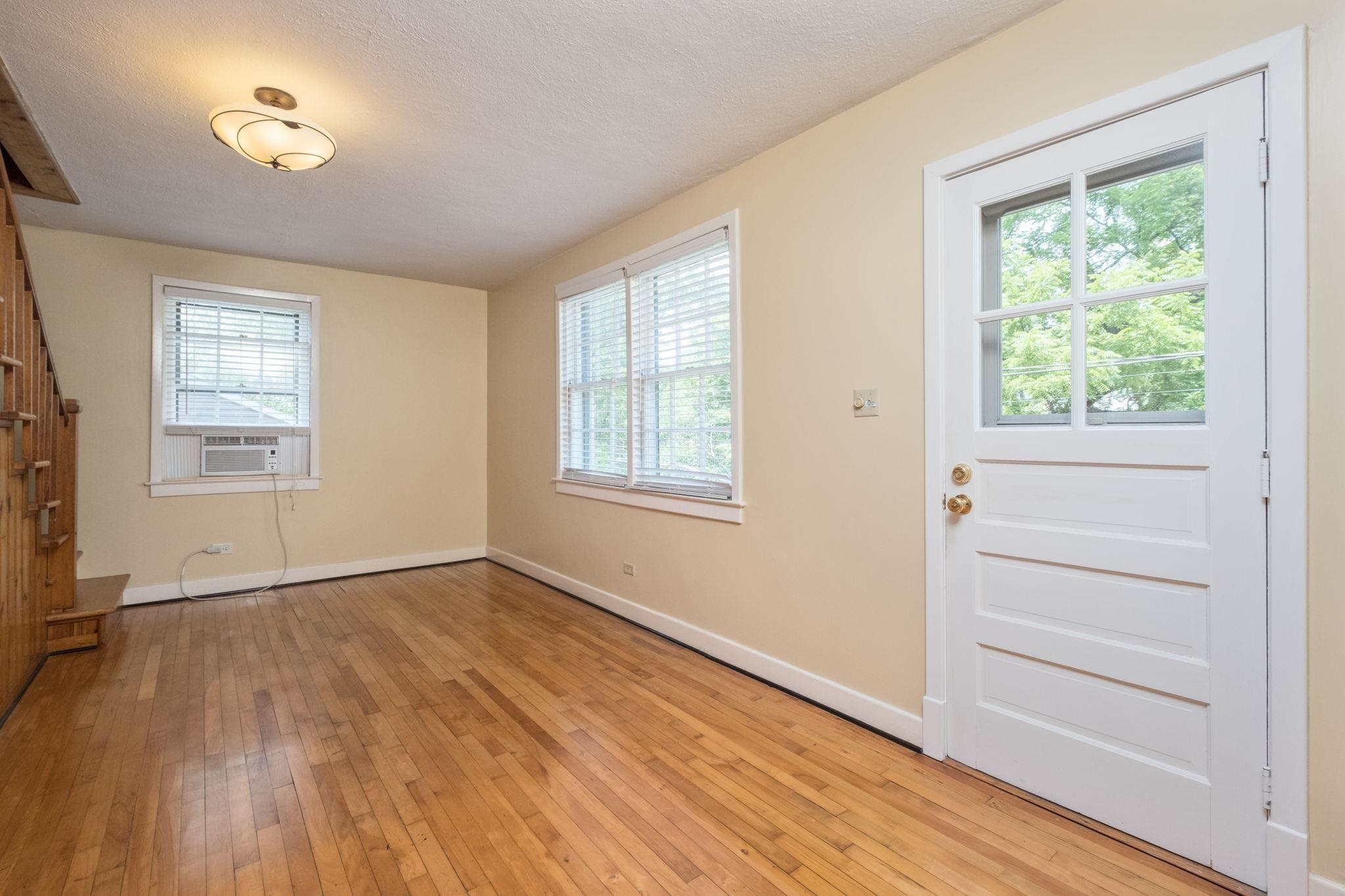 1104 Ware Street Charlottesville, VA 22902 - Photo 7 of 36