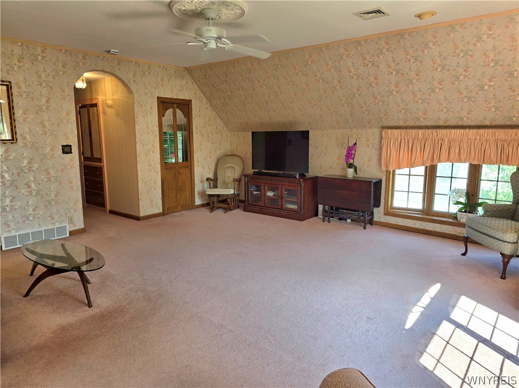 36 Dellwood Road Amherst, NY 14226 - Photo 10 of 45