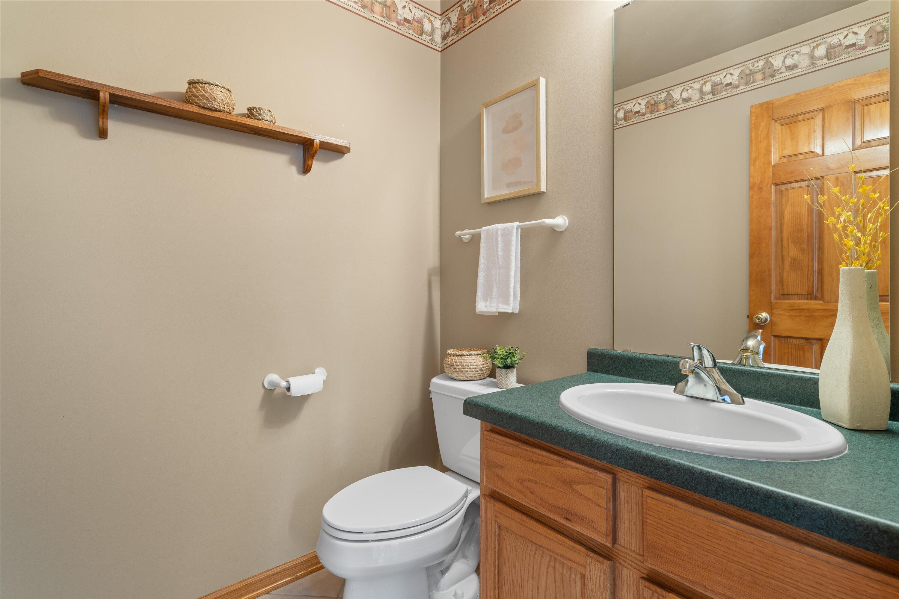 7720 Orchard Valley Road Farmington, WI 53090 - Photo 13 of 36 Main Floor Half Bath