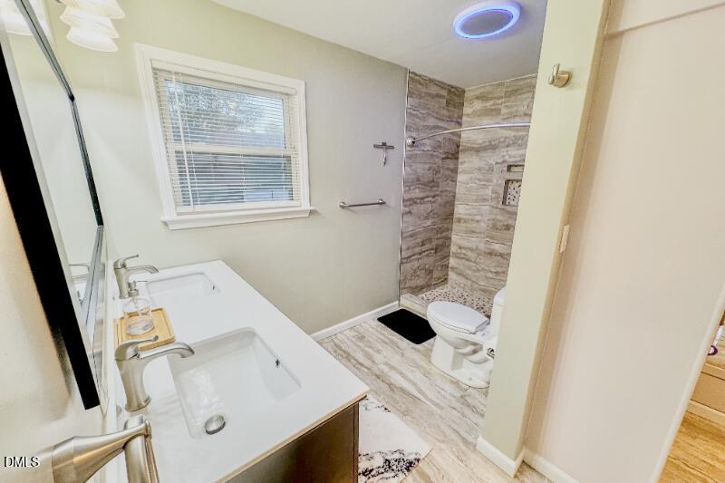 618 Troy Street Durham, NC 27703 - Photo 12 of 31 618Troy9_MasterBath