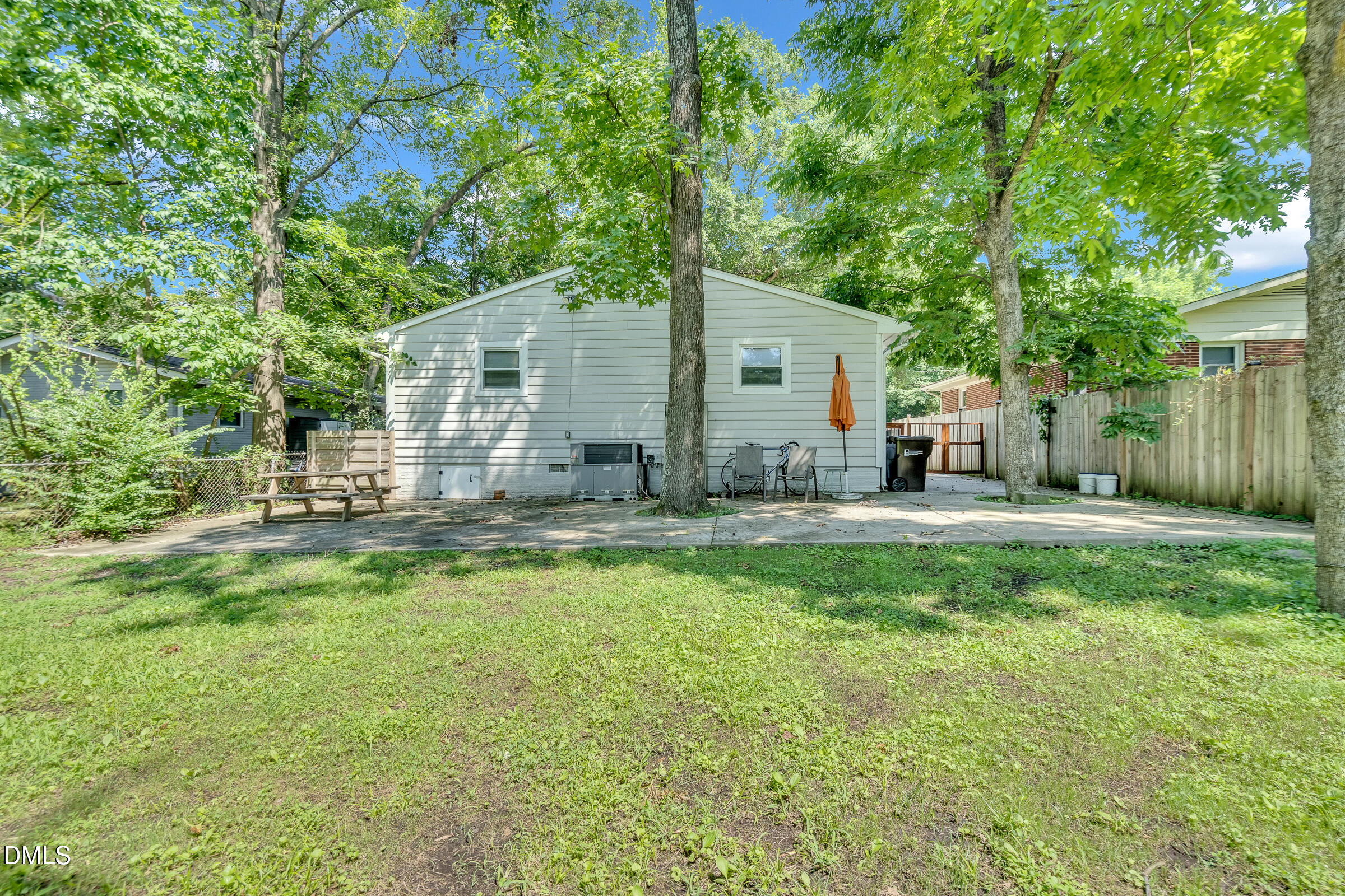 618 Troy Street Durham, NC 27703 - Photo 30 of 31 DSC00342