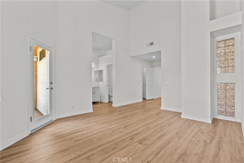 25511 Schubert Circle, Unit 142B Stevenson Ranch, CA 91381 - Photo 19 of 47