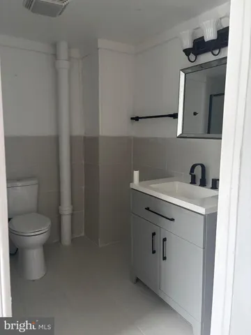 $1,600 | 1724 Cotton Street, Reading, PA 19606