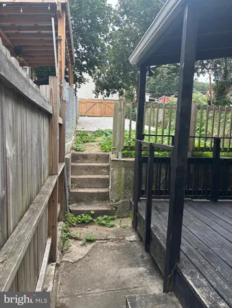 $1,400 | 1724 Cotton Street, Reading, PA 19606