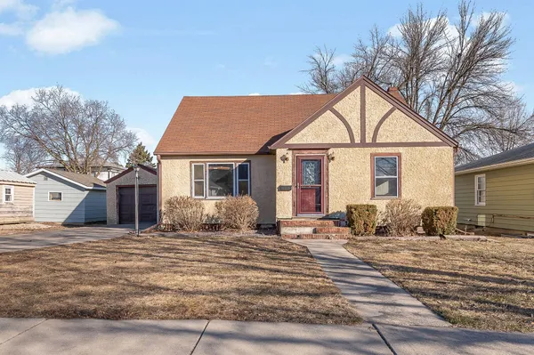 $139,000 | 315 East 12th Street, Blue Earth, MN 56013