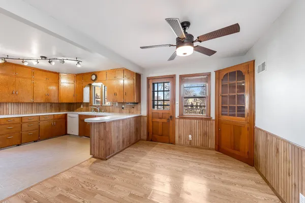 $139,000 | 315 East 12th Street, Blue Earth, MN 56013