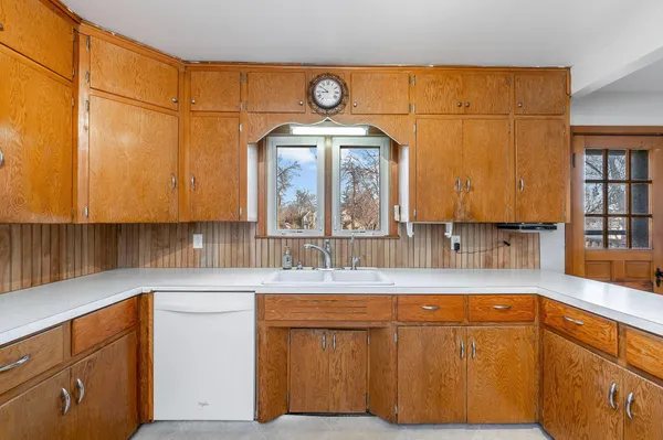 $139,000 | 315 East 12th Street, Blue Earth, MN 56013