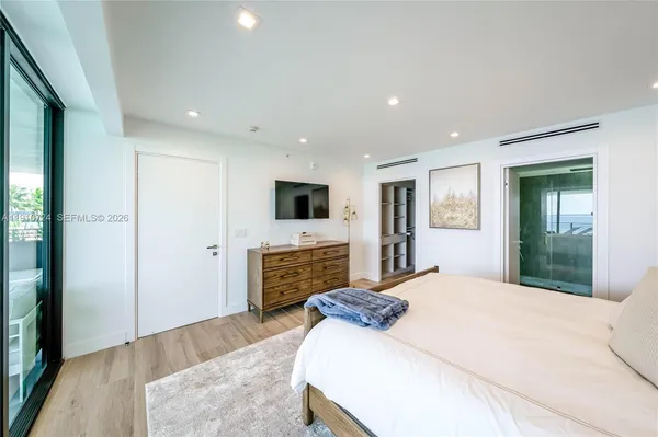 $3,950,000 | 1930 Bay Drive, Unit 1, Miami Beach, FL 33141