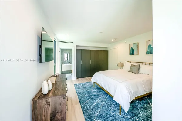 $3,950,000 | 1930 Bay Drive, Unit 1, Miami Beach, FL 33141